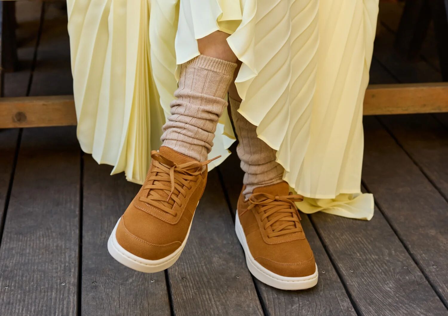 Wander Hands-Free - Camel - Image 12